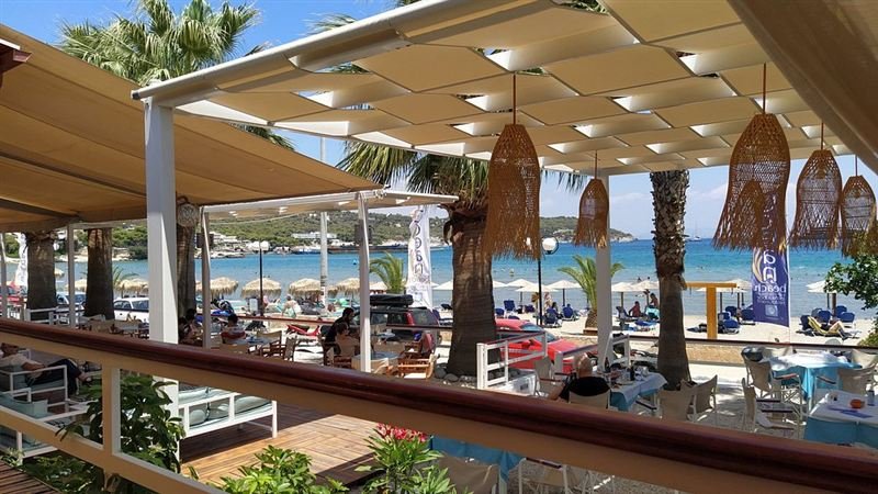 Beach cafe Agia Marina