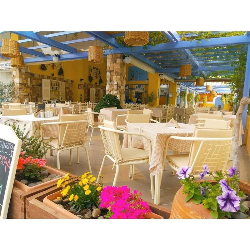 Fresh seafood at Agia Marina taverna